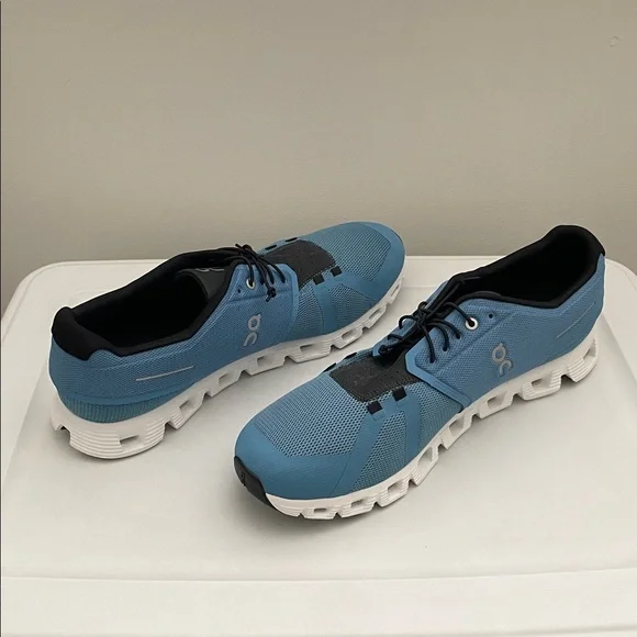 On Running Cloud 5 Niagara Blue Men’s Size 14 Sneakers Lightweight